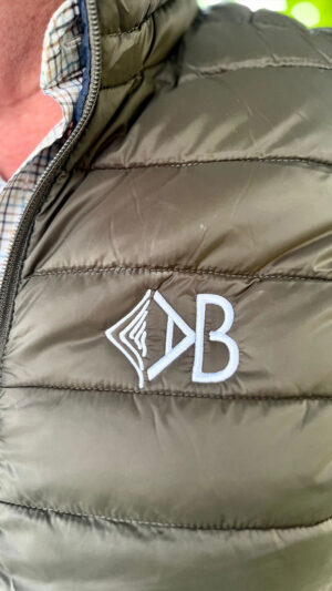 Blouson sans manches Kaki – Image 3